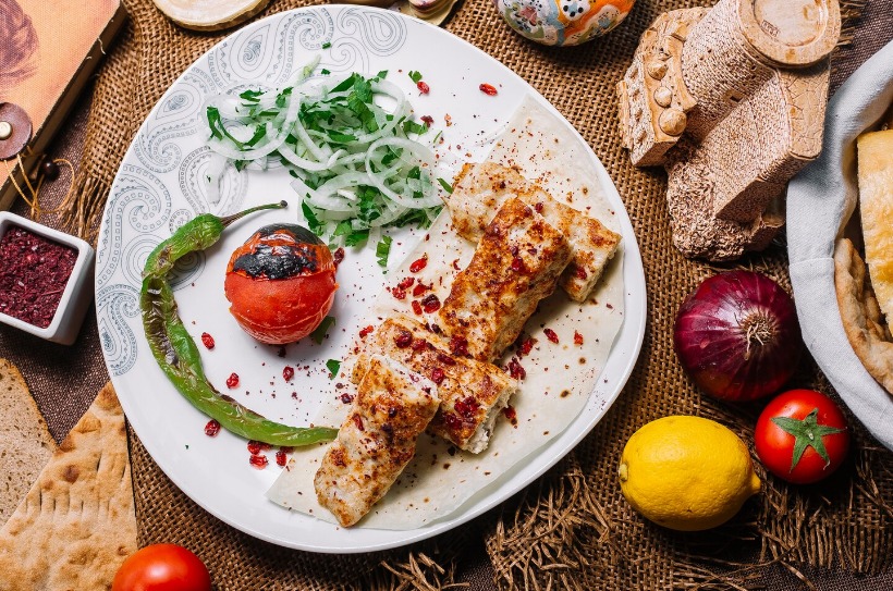 جوجه کباب گیاهی برای رژیم وگان - رایانز