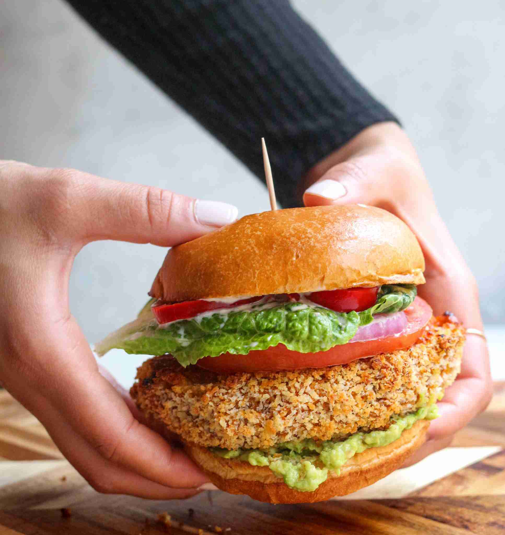 مقایسه زیست‌محیطی گوشت و همبرگر گیاهی